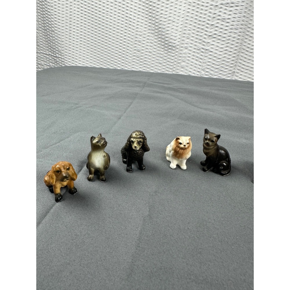 Lot 10 Mini Ceramic Dog Cat Figurines Japan Poodle Siamese Terrier Dalmatian - Picture 2 of 5